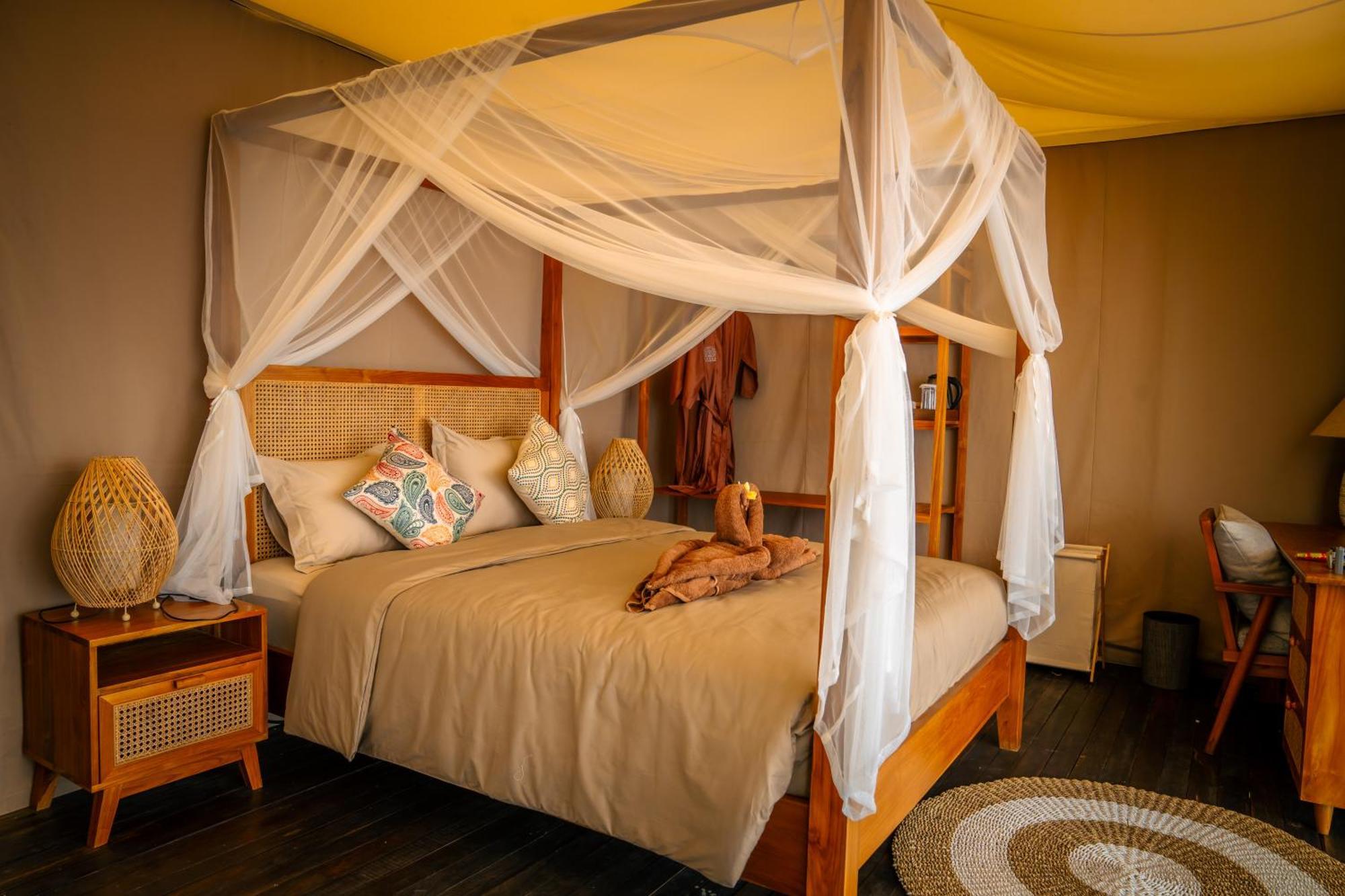Отель Harsa Eco Luxury Camp Gobleg  Экстерьер фото